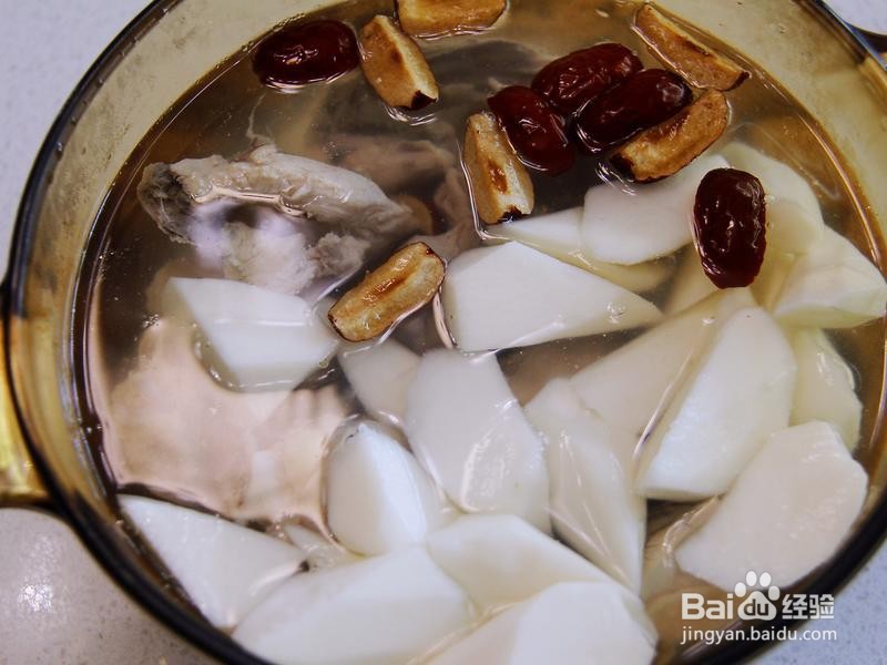 山药红枣鸡汤