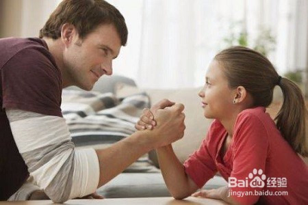 与上小学的孩子对话,家长应该注意什么?