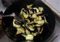 红烧茄子的经典做法，好吃