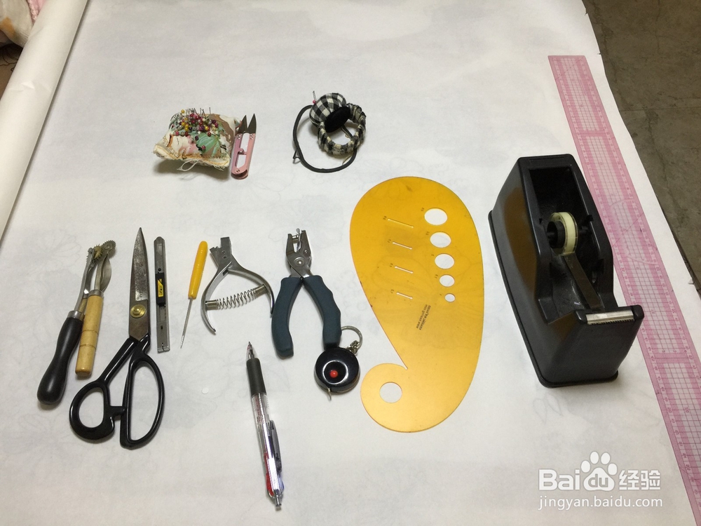 专业服装打版要买什么工具?