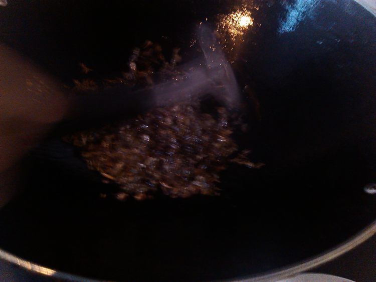 美味又简单的鱿鱼炒咸菜制作,喜欢的快来收藏哦!