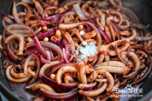 酱爆洋葱鱿鱼须