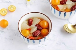 冰糖雪梨金桔饮