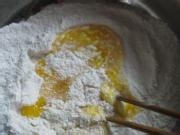 自制酥软小麻花的做法