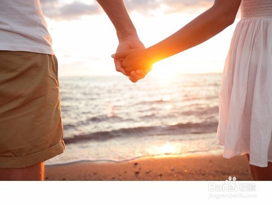 怎样让自己的男朋友更爱自己?