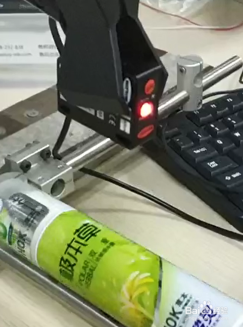 颜色标签传感器的应用经验,检测标签贴合处缝隙