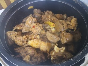 食补佳品美味羊肉焖萝卜煲的做法
