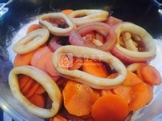 爆炒鱿鱼圈制作步骤有哪些