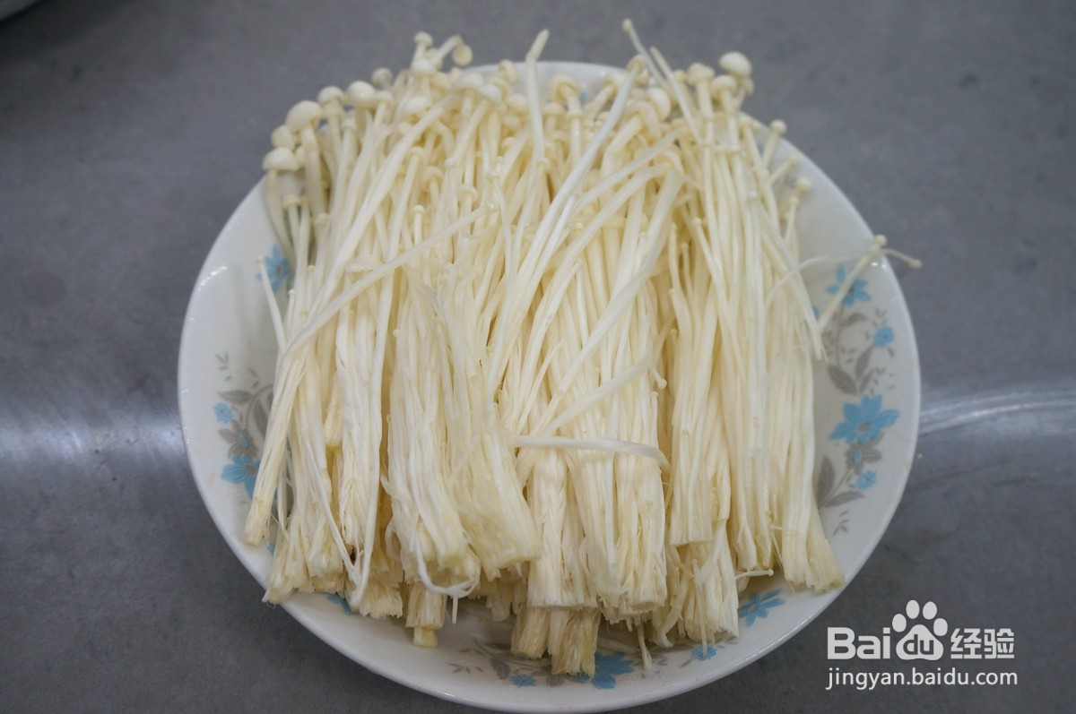 西红柿金针菇浓汤