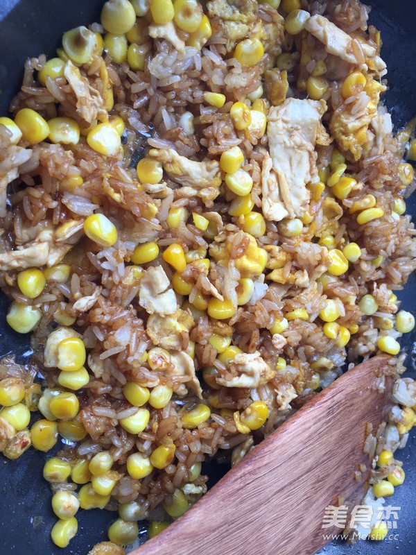 玉米蛋炒饭的做法