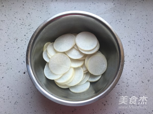 泡椒酸辣白萝卜