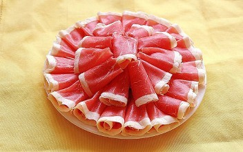 保养皮肤吃什么好