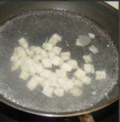 冬日里最下饭的那碟儿小菜——腌花生米