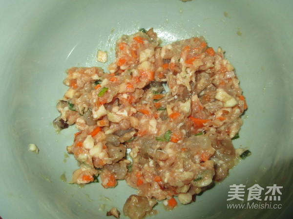 虾仁鸡蛋卷的做法