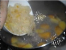 苹果雪耳瘦肉汤