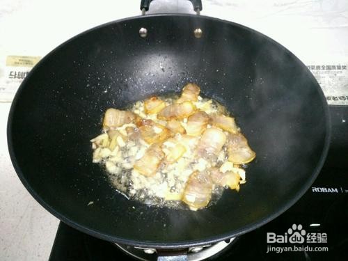 腊肉干煸菜花怎么做