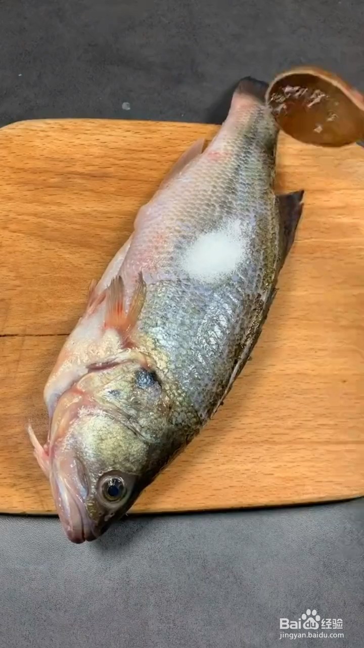 如何制作清蒸鲈鱼
