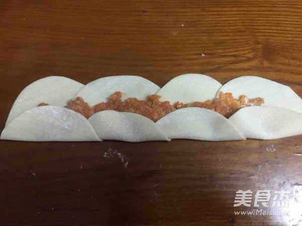 玫瑰花饺子的做法