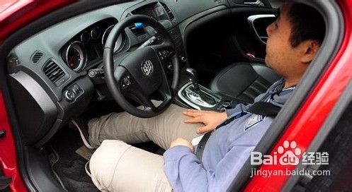 新手驾车需要注意的事项