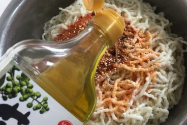 牛筋面怎么做辣条