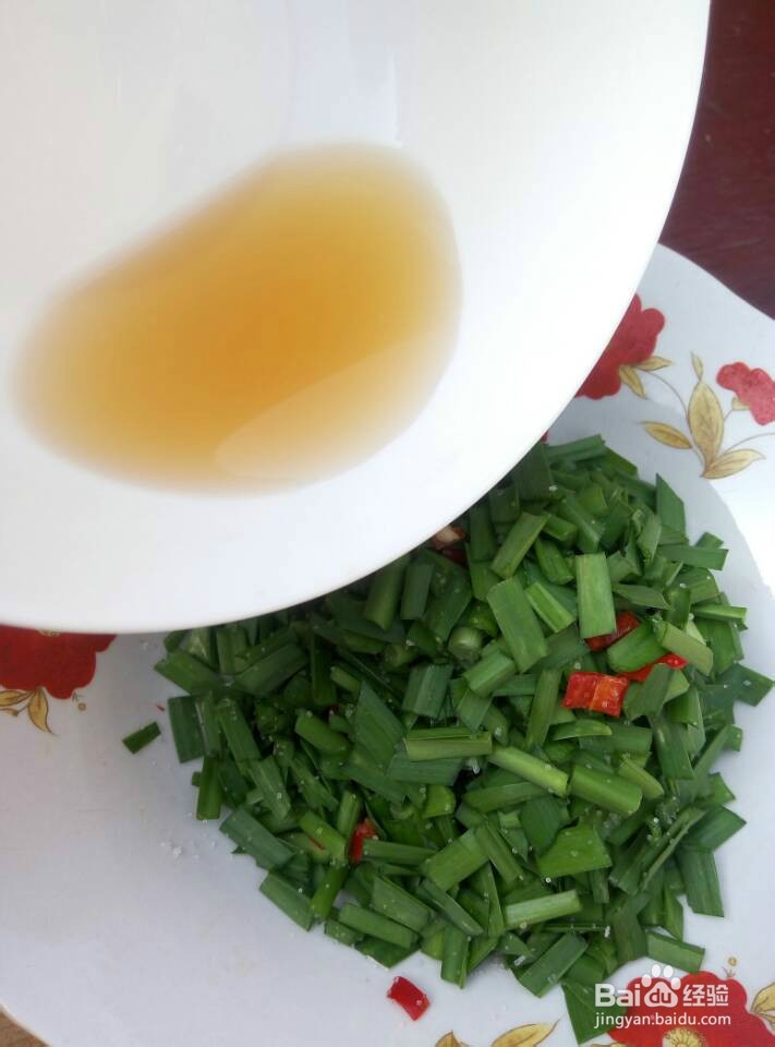 凉拌韭菜的简易做法