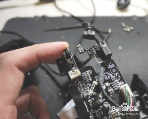 鼠标进水失灵了怎么办