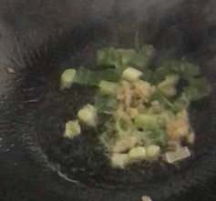 糖醋藕丝的做法