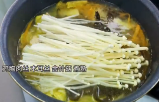 如何制作营养又解馋的酸辣汤