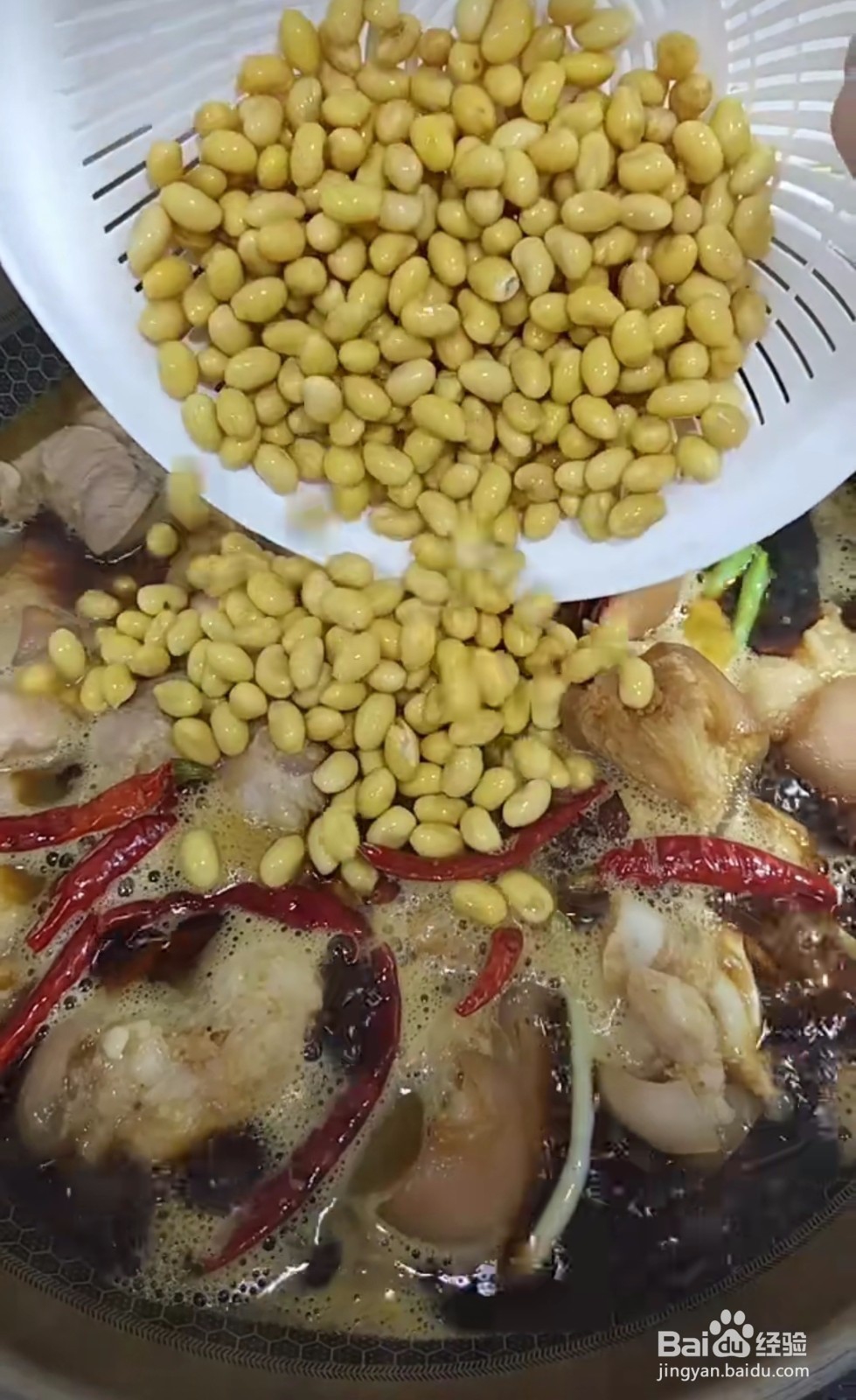 下奶的黄豆猪蹄