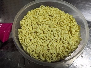 如何用微波炉做出好吃的泡面