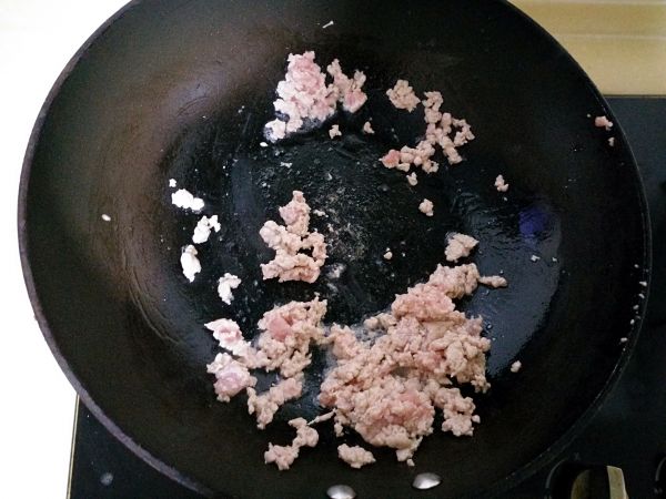 香菇肉末炒米粉