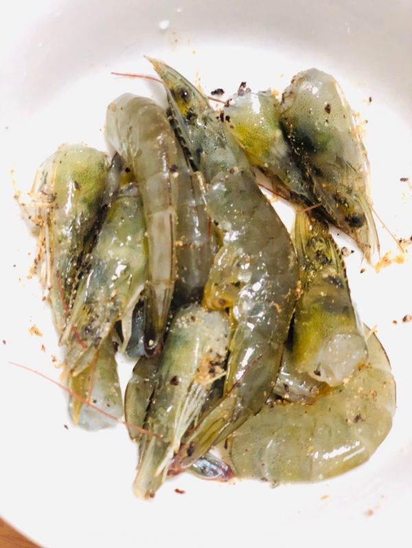 青柠酸奶油虾盅