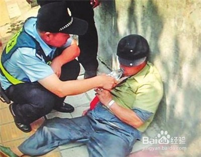 夏季中暑应该怎么办？