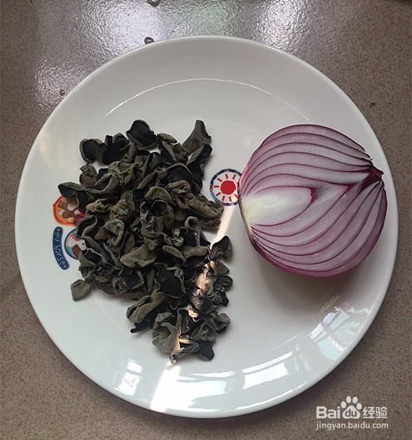 凉拌黑木耳的做法