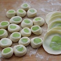 怎样制作南极磷虾翡翠荠菜馄饨
