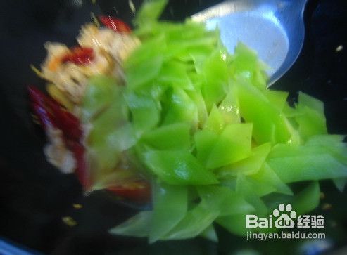 泡椒青笋炒肉片