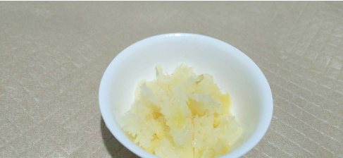 营养的翡翠银耳羹