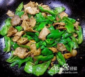 教你做最简单的辣椒炒肉，包你一学就会