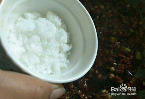 香辣牛肉酱怎么做好吃家常做法教程