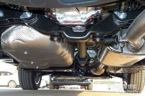 汉兰达差速锁怎么用