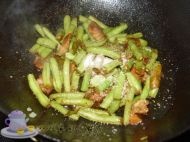 怎样做无丝豆炒肉