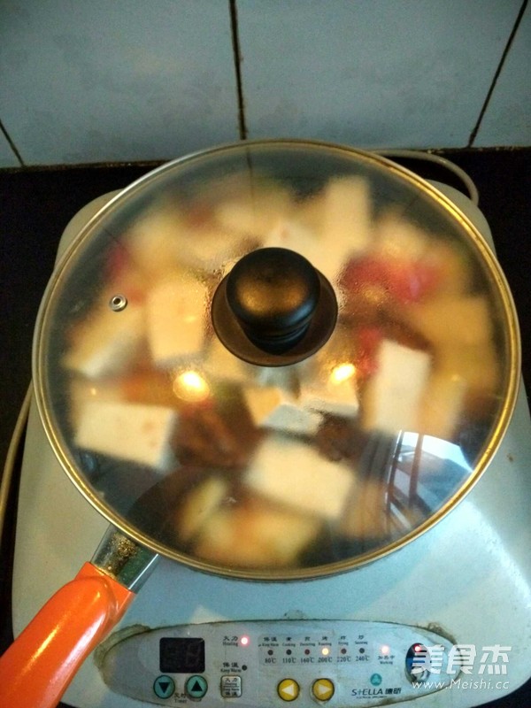 酱排骨烩豆腐冬瓜