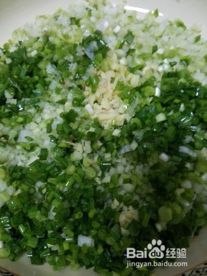 如何制作鸡蛋抱饺