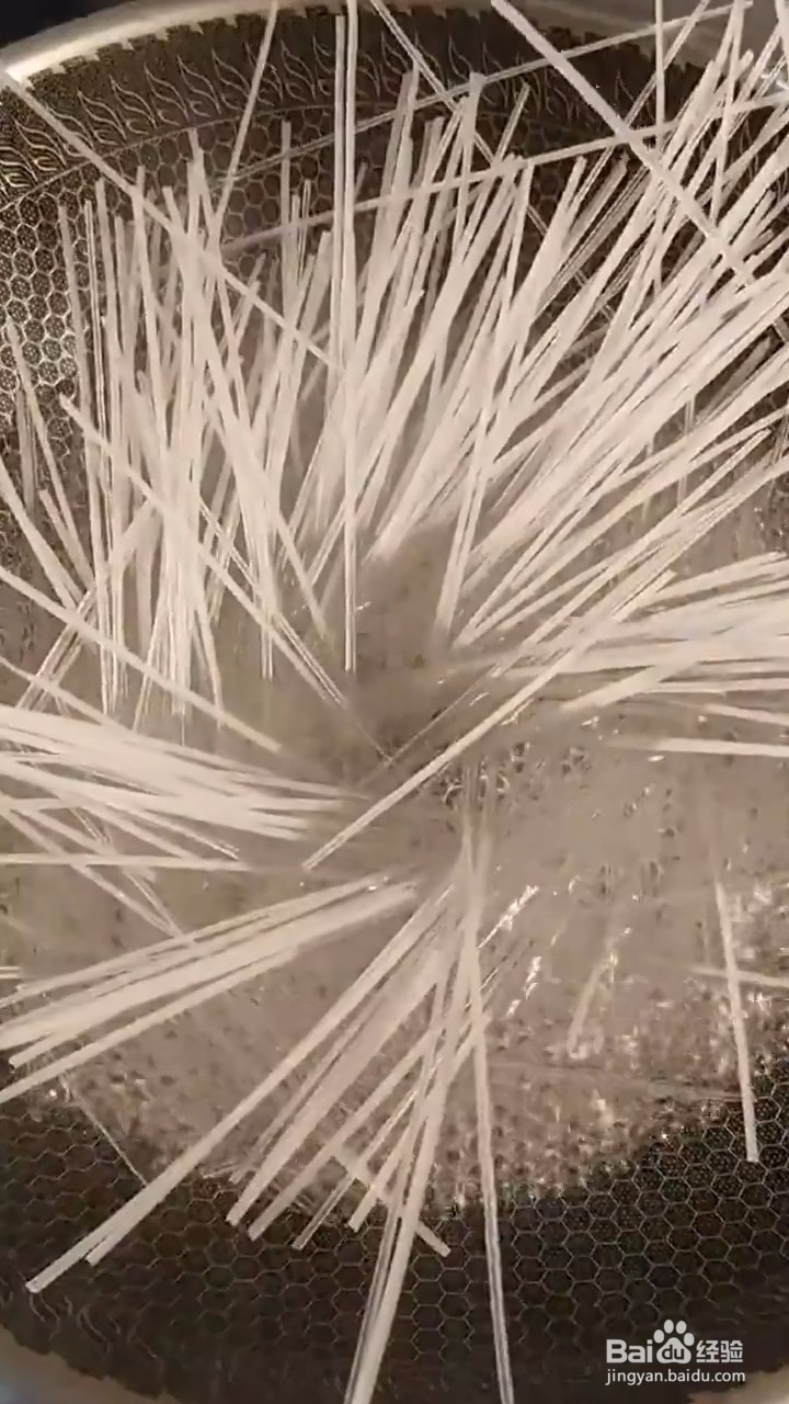 如何制作超级好吃的蚂蚁上树