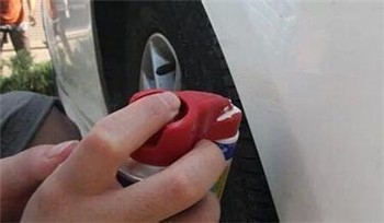 汽车有划痕怎么处理?