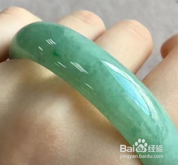 翡翠玉手镯一般多少钱