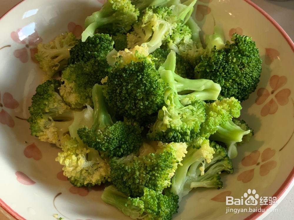 香到炸裂的蚝油香肠西兰花光盘