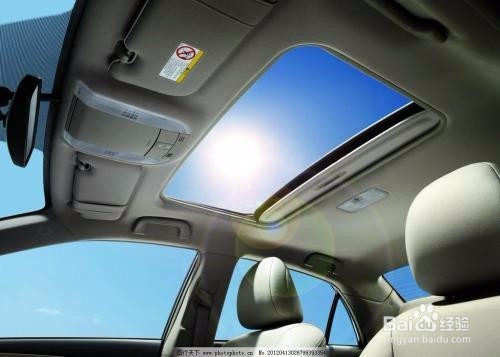 使用汽车天窗要注意哪些