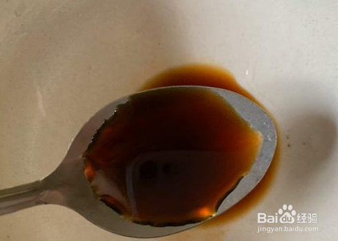 简单制作酸辣开胃酱汁黄瓜