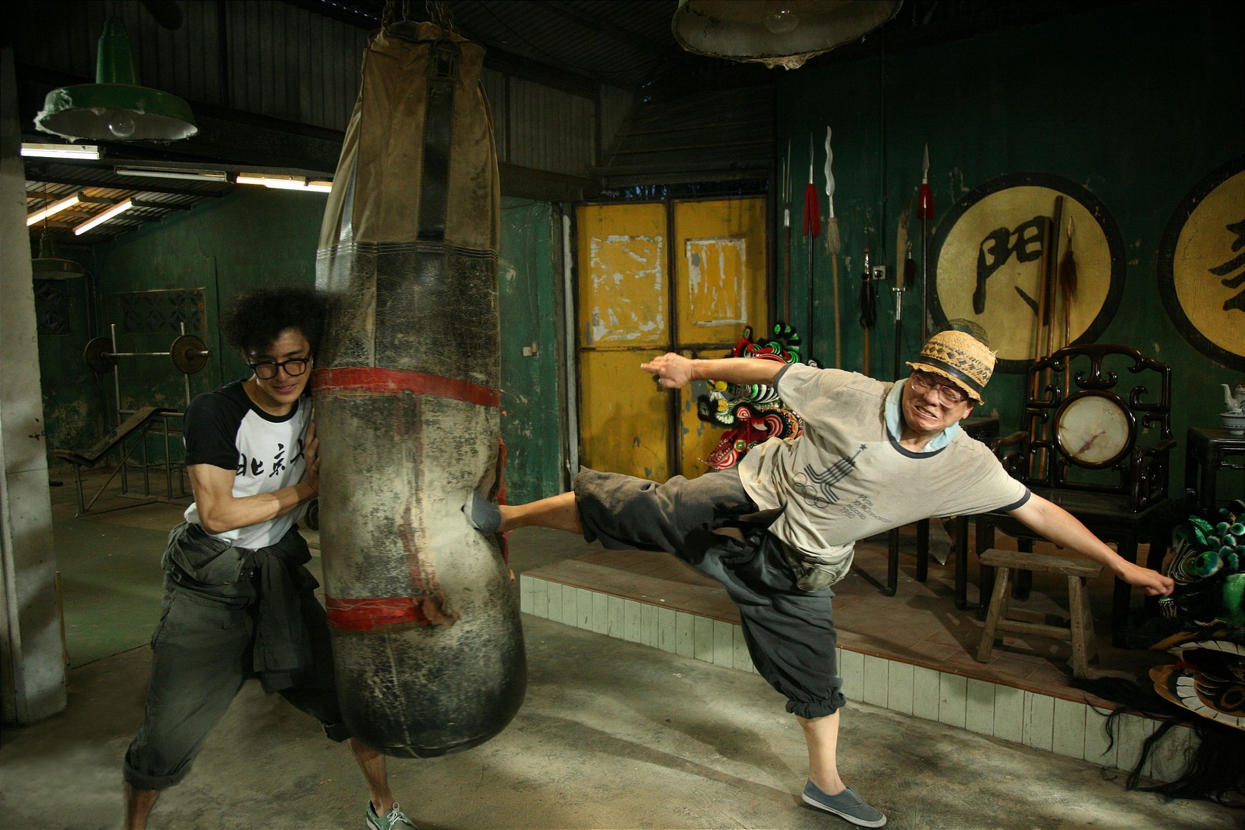 一个老实的瘸子被欺负后是什么电影